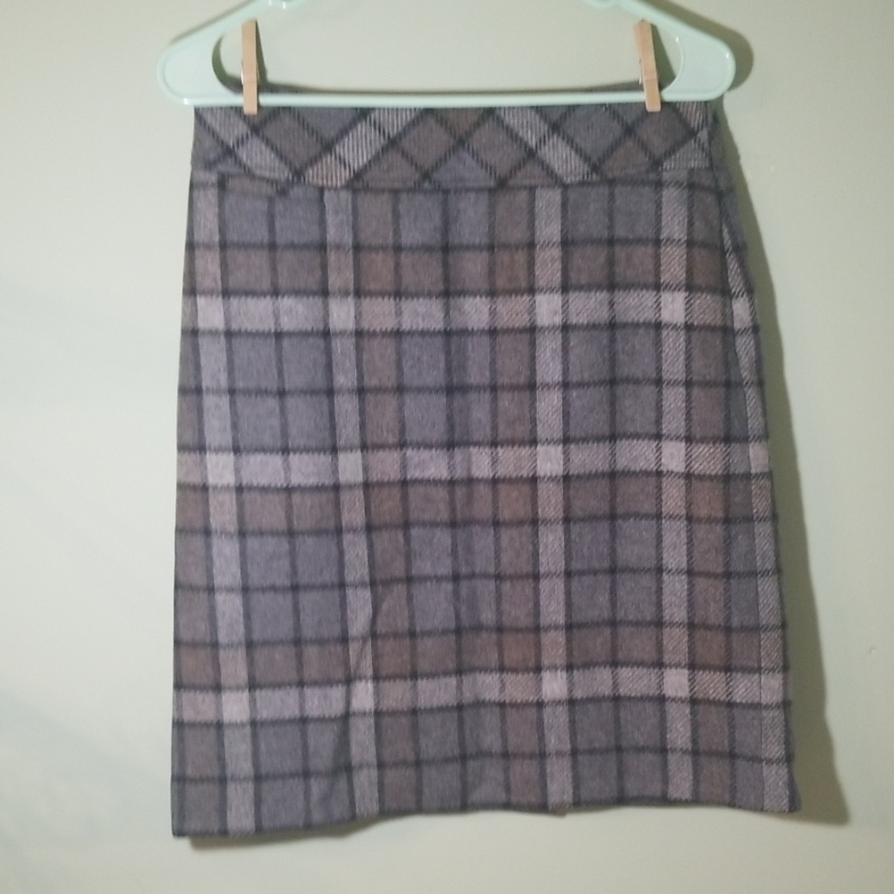 L.L. Bean wool blend pencil skirt